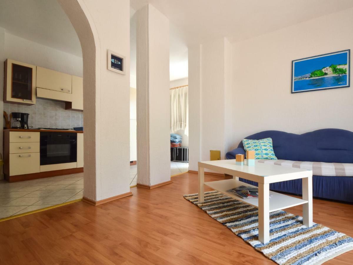 Apartment Mara-1 By Interhome Anic ภายนอก รูปภาพ
